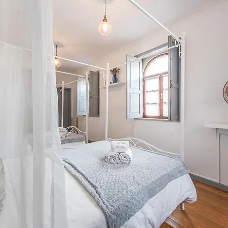 Praca Guest house *