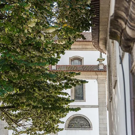 Casa de hóspedes Praça 4*